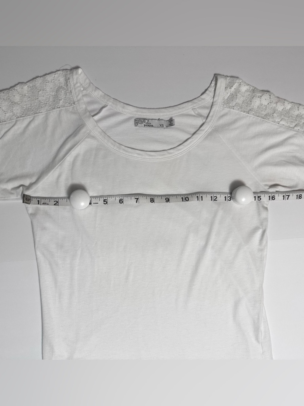 PrAna Alisana top with lace inset sleeves white size XS - Picture 9 of 10